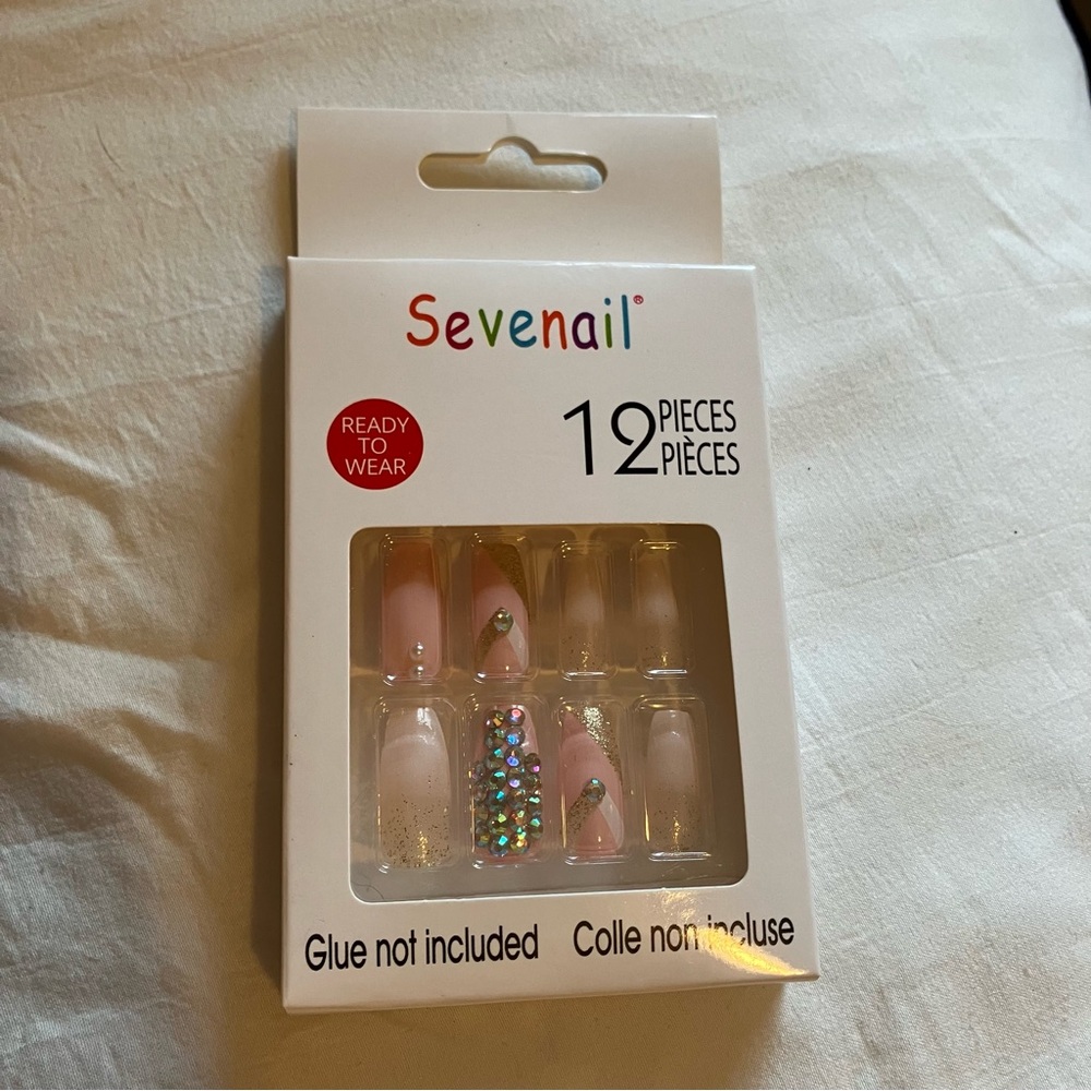 💖NWOT Sevenail Sparkly Pink, White & Gold Rhinestone Press On Nails